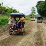 Inicia mejoramiento del camino vecinal Tonsupa - Taseche en el cantón Atacames