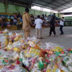 Prefectura llega con más ayudas humanitarias a la parroquia Borbón.