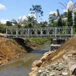 Prefectura sigue garantizando el buen vivir con la construcción de puentes.