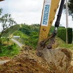 Continúa estabilización de taludes y trabajos de excavación en rehabilitación de la vía  Chaflú - Colombo - Santa Patricia.