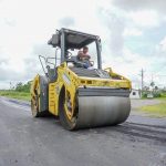 Prefectura de Esmeraldas culmina un nuevo proyecto de asfaltado