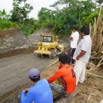 Comunidades Chachis se benefician con trabajos que realiza la Prefectura de Esmeraldas