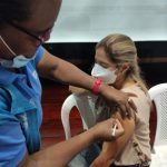 Se realizó segunda fase de vacunación contra el covid 19 a los funcionarios de la Prefectura de Esmeraldas.