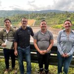 Técnicos de la dirección de gestión ambiental visitan la central hidroeléctrica Manduriacu.
