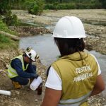 Prefectura de Esmeraldas realiza monitoreo ambiental del proyecto Chigüe – Casa de Mono con resultados positivos.