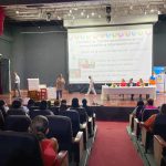 Gracias a la Prefectura, docentes adquieren conocimientos para la inclusión educativa.