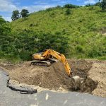 Prefectura atiende de manera inmediata daños causados por lluvias en la vía E15 – Taseche.