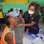 Prefectura realiza brigada médica en la parroquia Palestina.