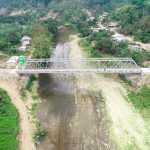 Nuevo puente sobre el río viche mejora la seguridad y conectividad en Pircuta, Quinindé.