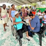 Prefectura fortalece la atención en salud con brigadas médicas en zonas rurales de la provincia.