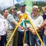 Prefectura de Esmeraldas inició rehabilitación de la vía E15 – Piedra Fina en Tonsupa, cantón Atacames.