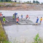 Prefectura fortalece la producción agrícola con obras de calidad.